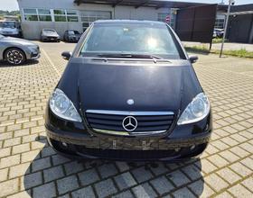MERCEDES-BENZ A 160 CDI