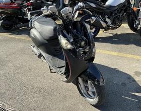 SYM                MIO                100               , 7 PS