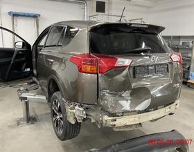Toyota  RAV4  2.0i VMa Style, 151 PS