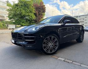 PORSCHE Macan Turbo