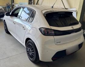 Peugeot 208 II Allure, 101 PS