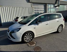 Opel Zafira Tourer Cosmo 2.0, 193 PS