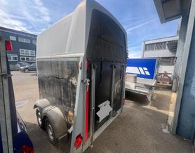 Humbaur HP2000 Pferdetrasportanhänger