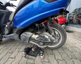 Piaggio MP3 500