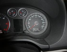 Audi A3 Sportback (8PA)(09.2004->) 2.0 TDI Ambition Quattro (125kW)