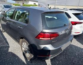 VW Golf VII 2.0 TDI Comfortline 4m