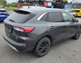 Ford Kuga 2.5 FHEV 4x4