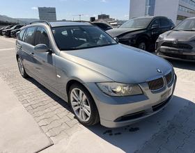 BMW 330i Touring