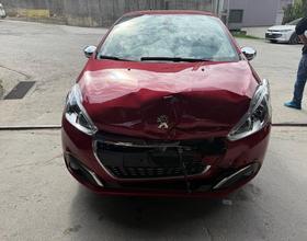 Peugeot 208 1.2i STT