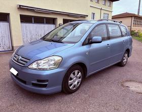 Toyota Avensis Verso