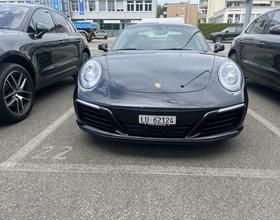 Porsche 911 Carrera 4