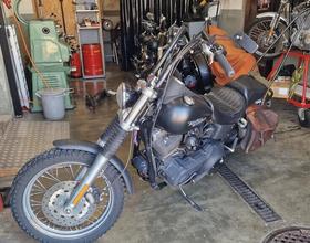 HARLEY-DAVIDSON FXDB 1584 Dyna Street Bob 06'