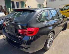 BMW 330i xDrive Touring Steptronic