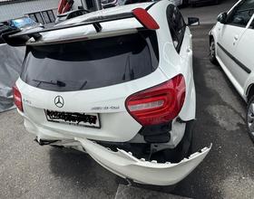 Mercedes-Benz A-Klasse W176 A 45 AMG 4m