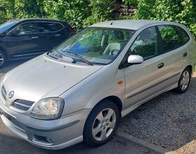 NISSAN Almera Tino 1.8 Automat