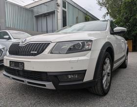 SKODA Octavia Scout2.0D