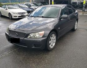 LEXUS IS200
