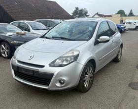 RENAULT Clio 1.2 16V
