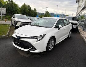 TOYOTA Corolla 1.8Hybrid