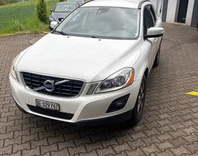 VOLVO XC60 2.4D AWD