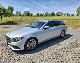 MERCEDES-BENZ E 220 d 4m