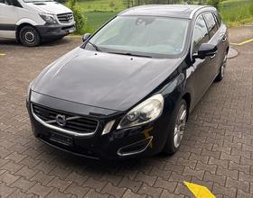 VOLVO V60 T6 AWD