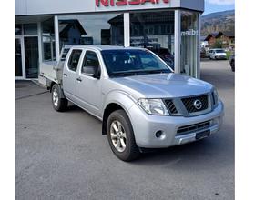 NISSAN Navara DC 4WD MT